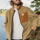 Passenger Trekker Deep Pile Fleece Jacket in biscuit