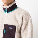 Patagonia Classic Retro-X Fleece Jacket in natural w/ teal